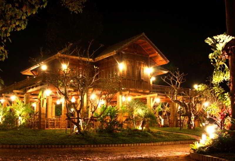 Sai Ngam Beach Resort Pathio Luaran gambar